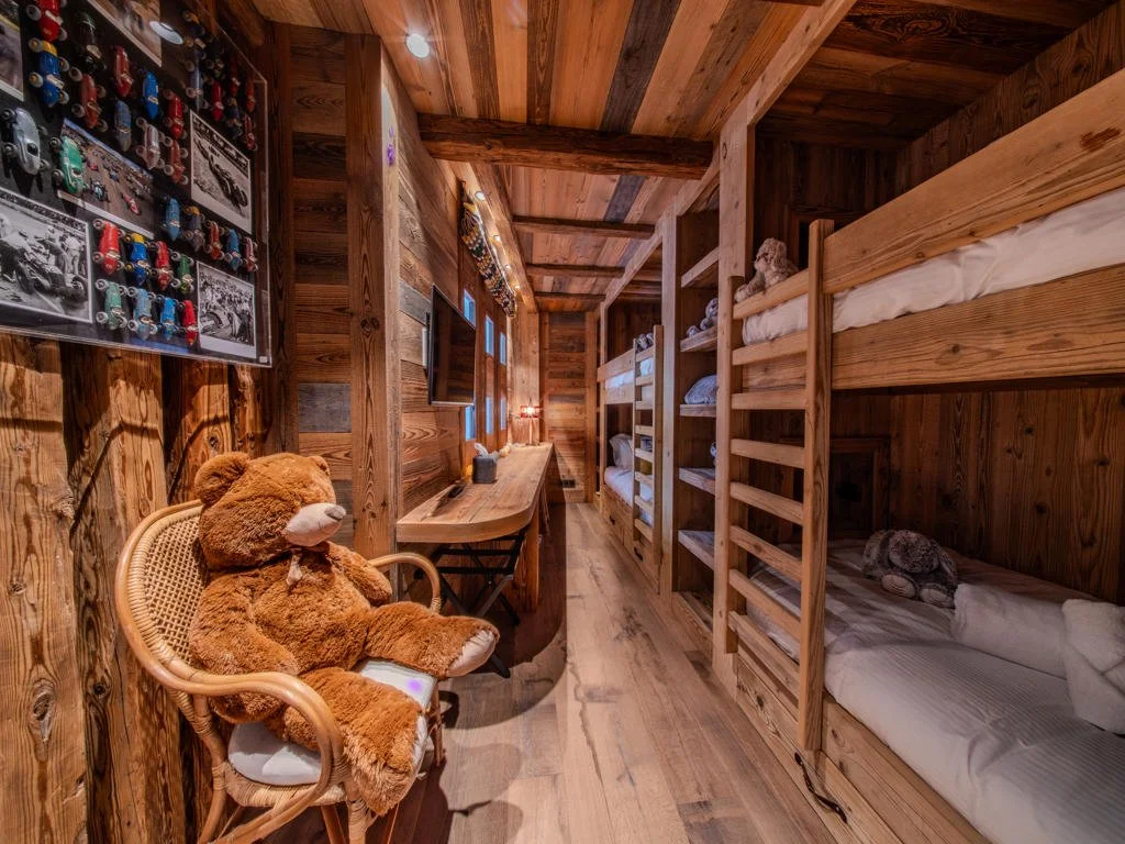 Luxury chalet in Val d'Isère village bedroom