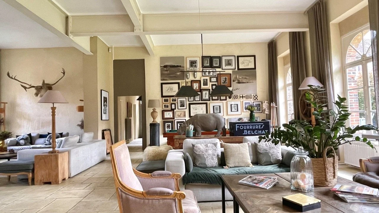Luxury Villa near Paris Perche living room
