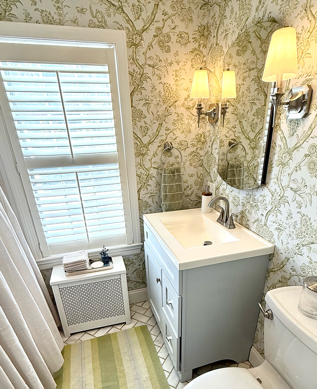 BATH IMG_2607 CROP.png