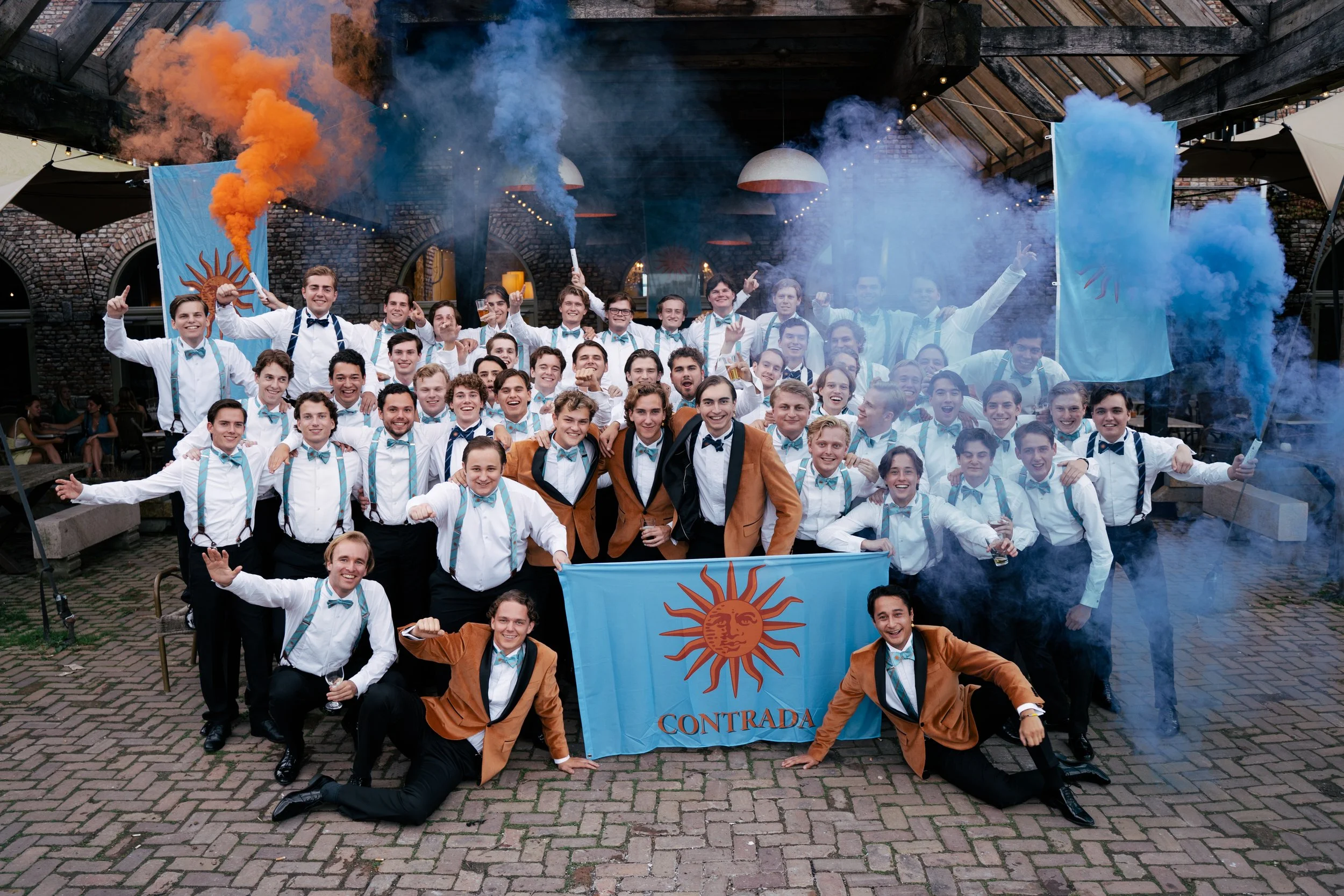 Contrada gala deel 1-195.jpg