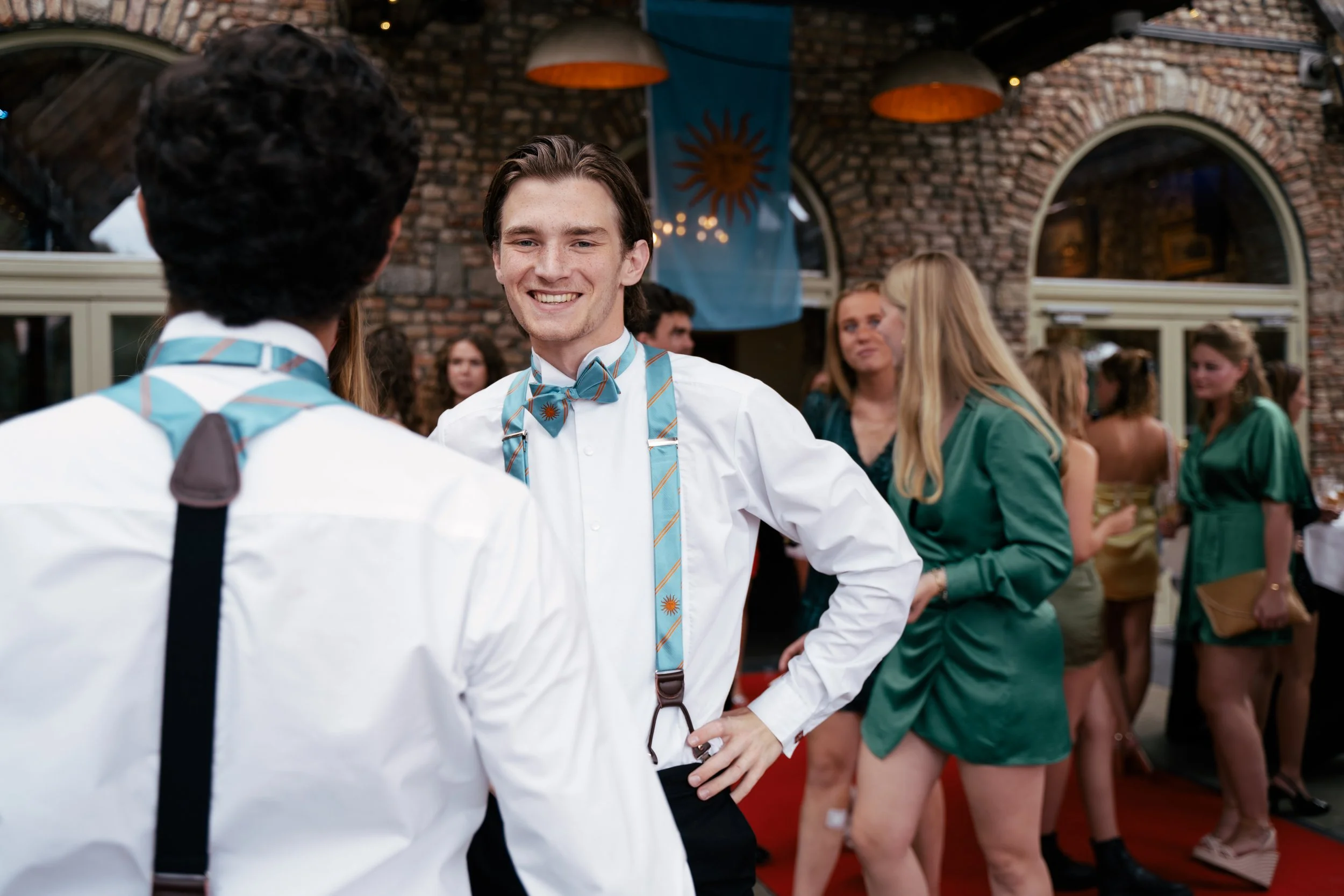 Contrada gala deel 1-11.jpg