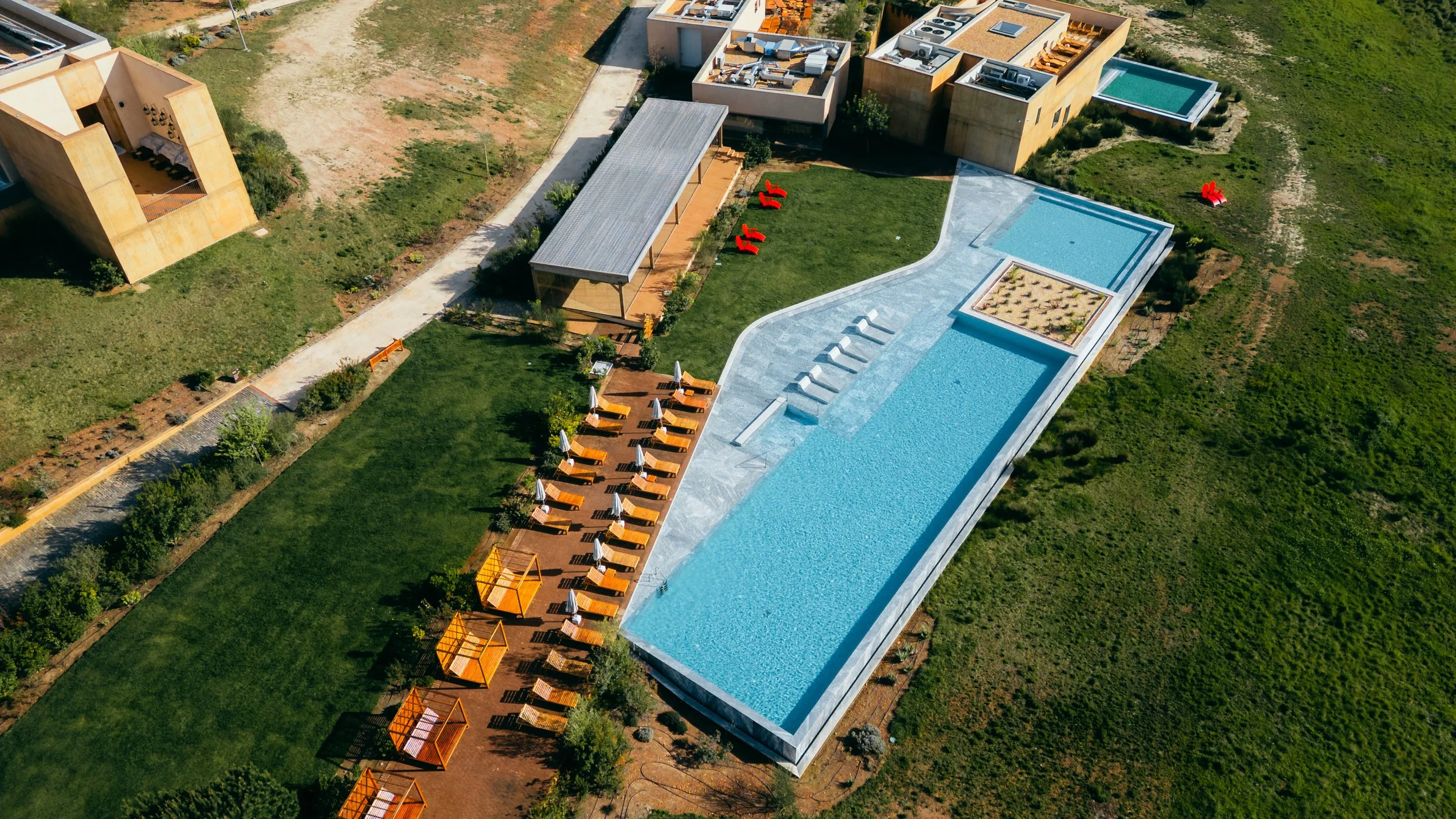 Finn Hanley - Praia Do Canal-25.jpg