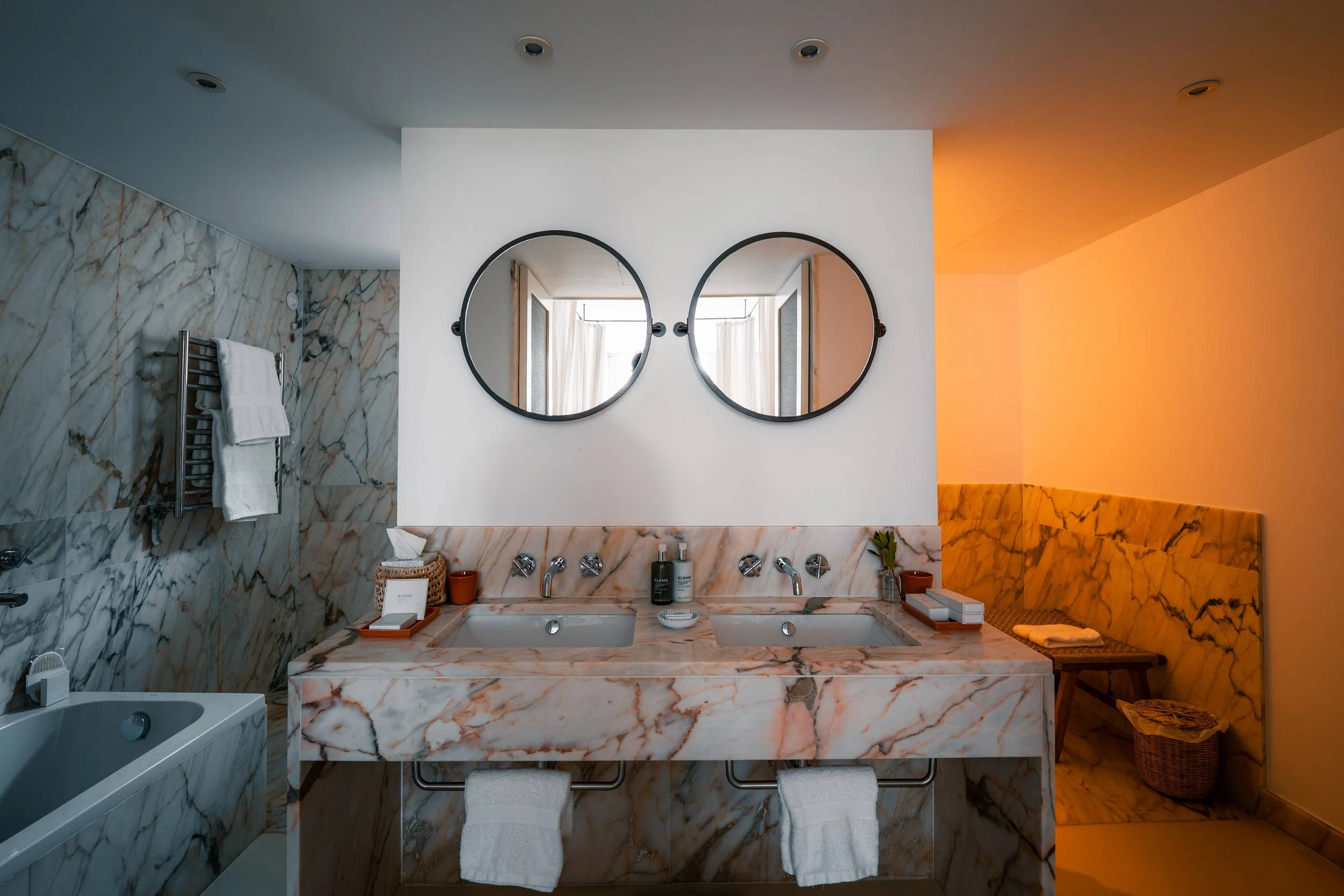 Finn Hanley - Praia Do Canal-3.jpg