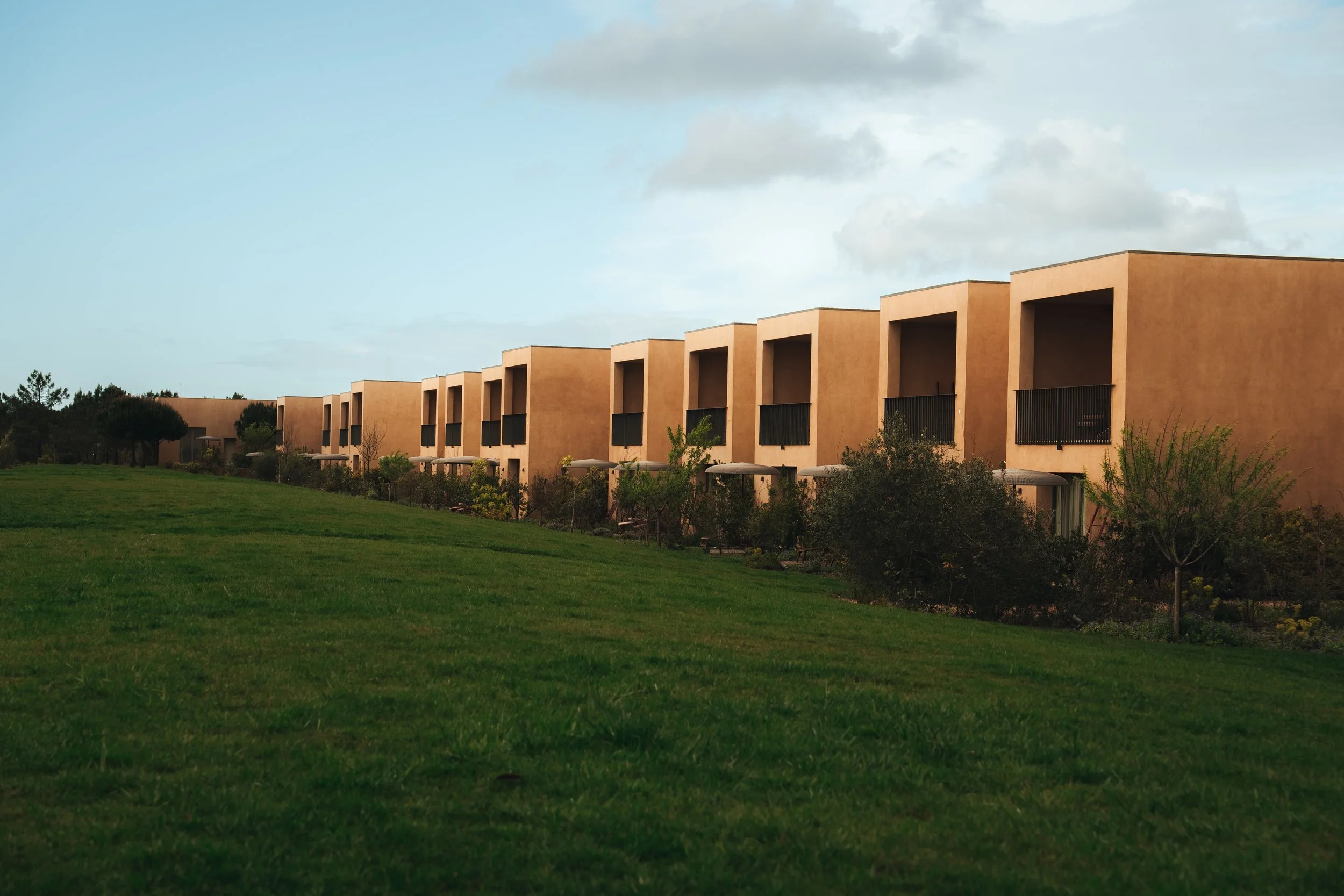 Finn Hanley - Praia Do Canal-9.jpg