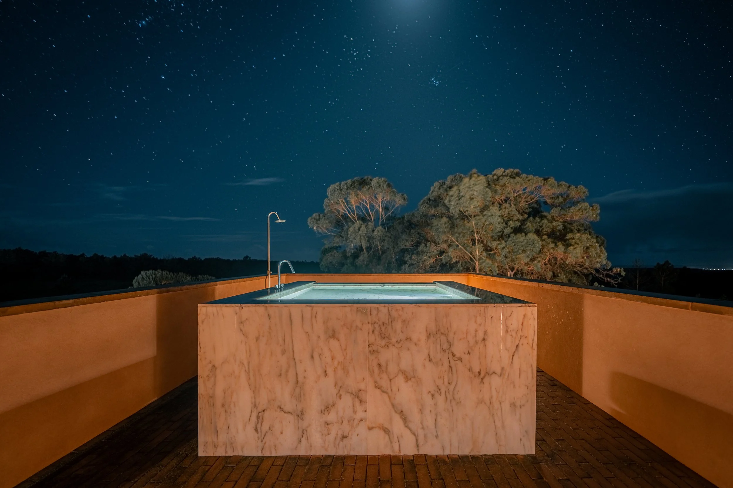 Finn Hanley - Praia Do Canal-11.jpg