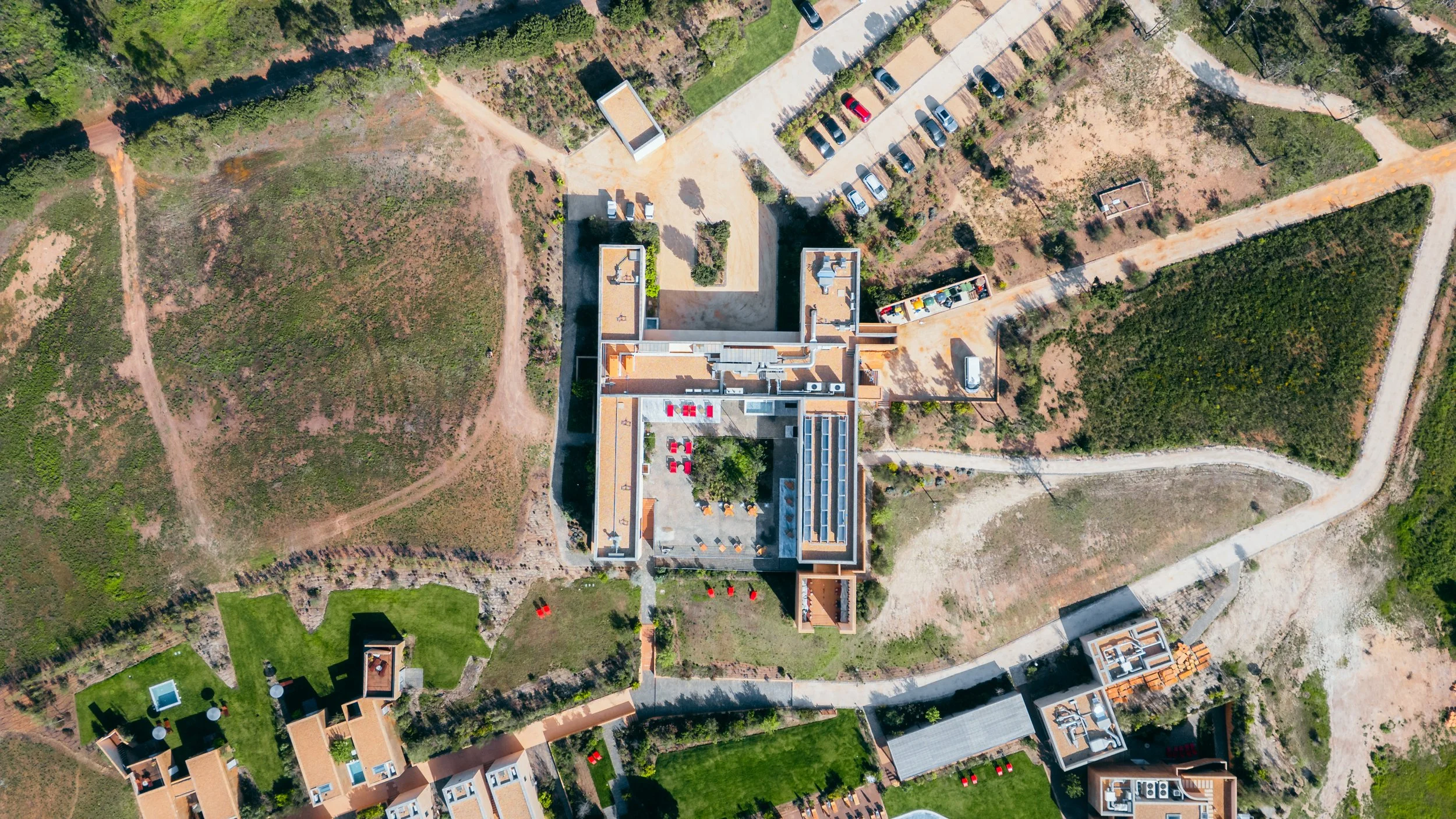 Finn Hanley - Praia Do Canal-24.jpg