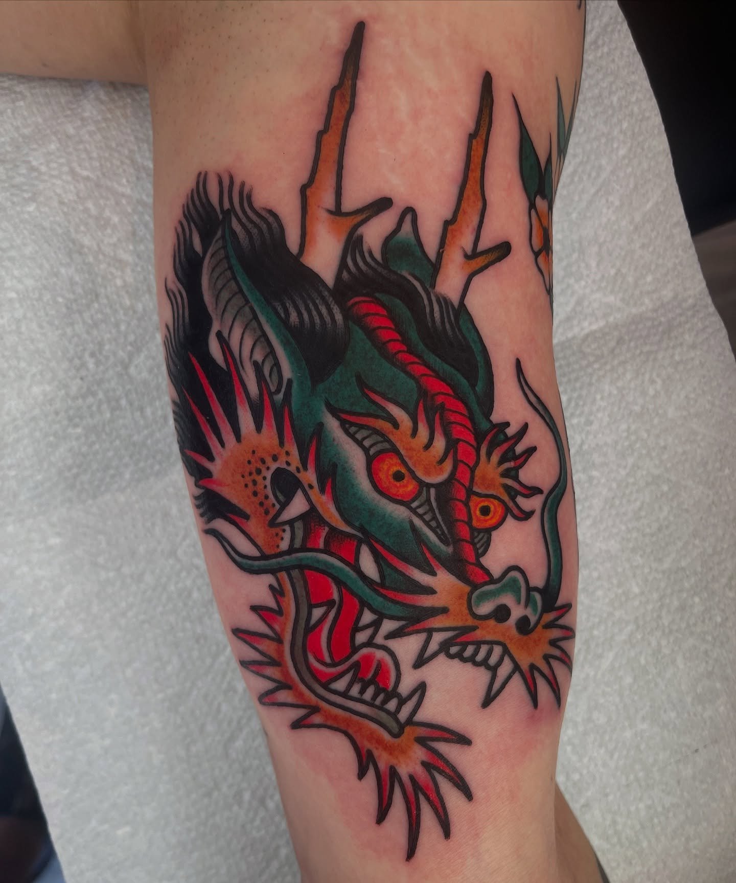 oh you like Dragon ? how you like my nuts dragon on ur moms chin

#tattoo #tattoos #tattooartist #tattooshop #tattoostyle #traditionaltattoos #tradwork #tradworkers #americantraditional #americantraditionaltattoo #phillytattoo #phillytattooartists #p