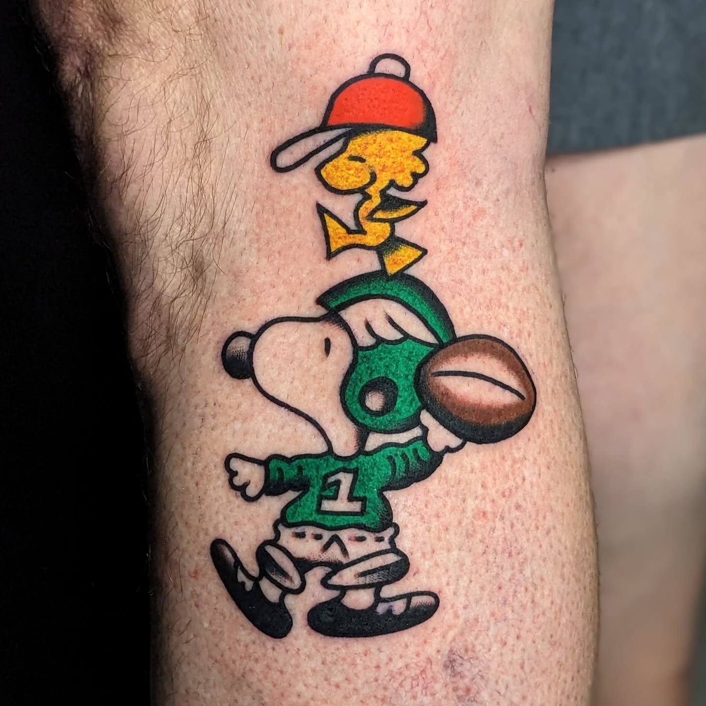 🏈🌞 SPORT STACK 👼⚾ Dave got this as his first tattoo at 57 🥳💪 &amp; it was a lot of fun doing up an Eagles Snoopy and Phillies Woodstock combo for him 🐕🐤 coincidentally, i'm posting this as the @heartofgoldtattooclub boys and I are headed to wa