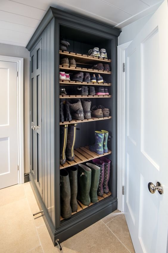 MUDROOM ENVY!.jpeg