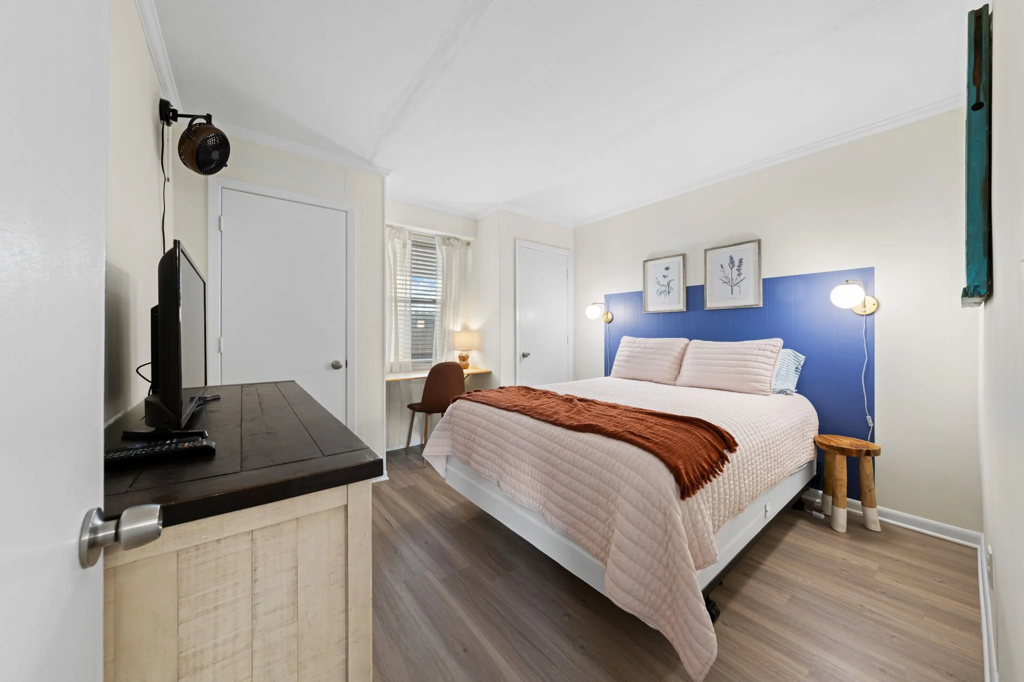 42-web-or-mls-298 Ocean Bvd #2 - 18.jpg