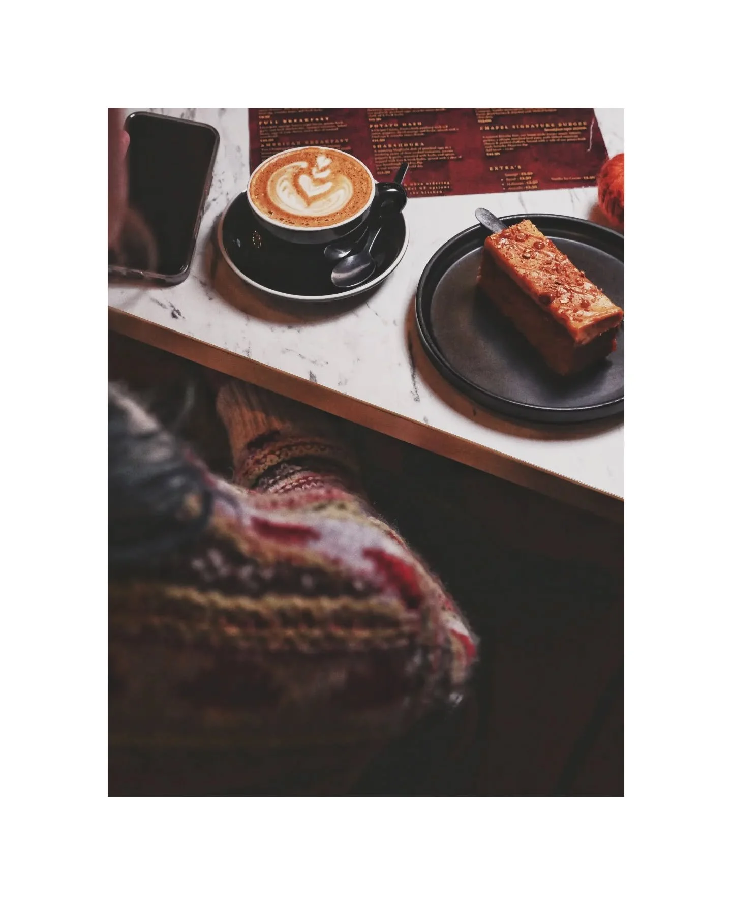 We've been hitting some really cosy January vibes this week. Fresh tasty coffee &amp; Brown Butter Caramel &amp; Cinnamon cake really hits the spot on a chilly morning.

Open till 3pm, escape the drizzle and come say hi!
