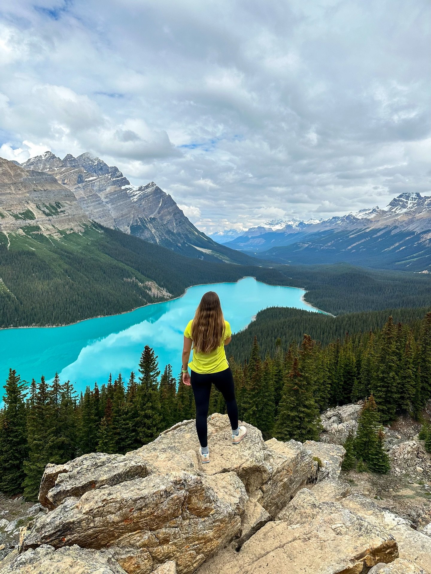 This has to be one of my favorite views I&rsquo;ve ever seen. That insane glacier water in the middle of all the pine trees completely took my breath away. Not to mention the endless stretch of mountains behind it all 😍

I know Moraine Lake is the m