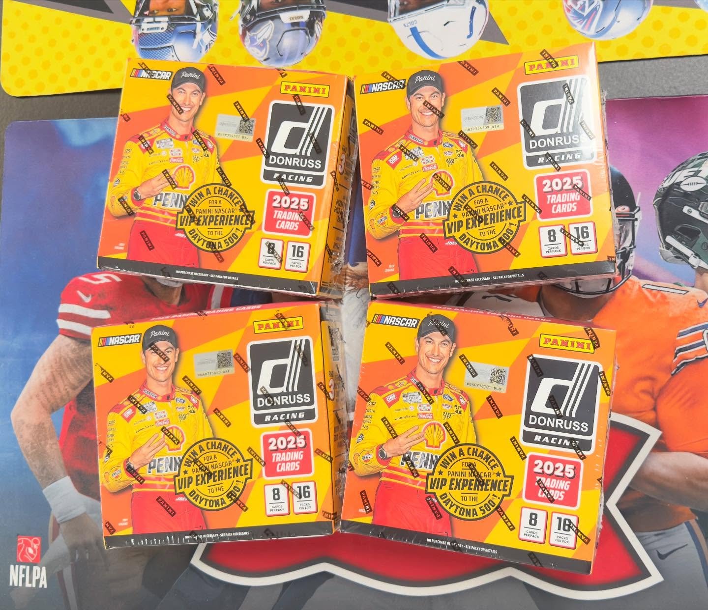 🚨NEW RELEASE WEDNESDAY🚨
2025 @paniniamerica Donruss Racing Hobby
• 3 autos or mem cards per box
• Chase top rookie Connor Zilisch
• Look for Black Pandora Optic SP
2025 Panini Crown Royale Basketball Hobby
• Seach for the Ka