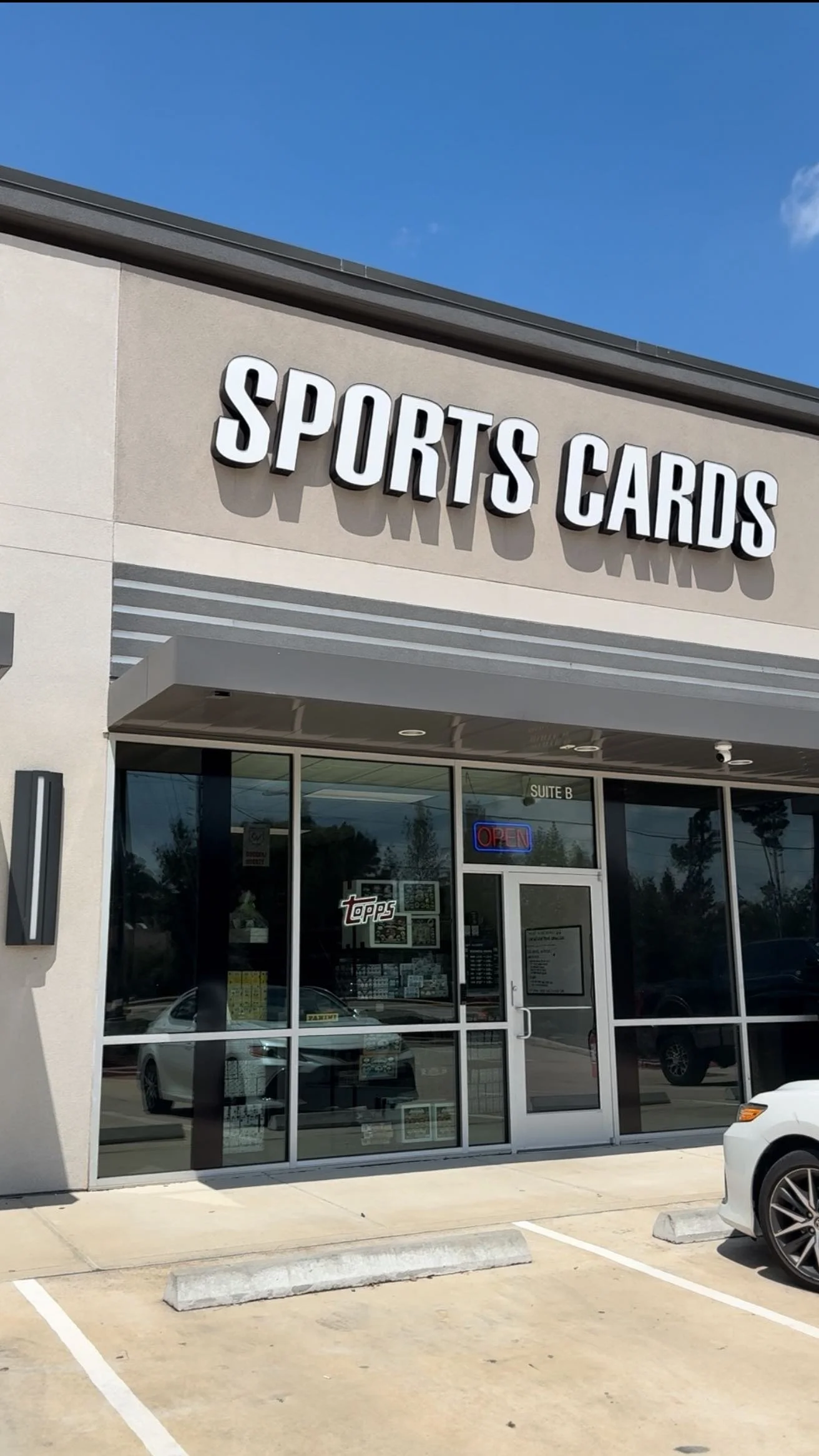 “Honey, I swear the Bowman box was on the grocery list. 🛒”
#ErrandRun #CardCollector #SportsCards #CardShopVibes #CardAddict #PackRip #HobbyLife #CardBoardHeroes #TradingCards #CollectorsLife #sportscardshop #greaterhoustonarea