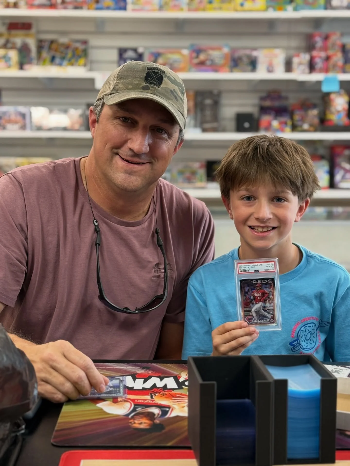 💎 Dreams were made with this pull! 💎
One of our awesome customers hit a GEM 10 of Elly De La Cruz out of one of our Hobby Collective boxes &mdash; and the excitement was real! 🙌

He&rsquo;d passed up on one before in the shop, pulling it himself w