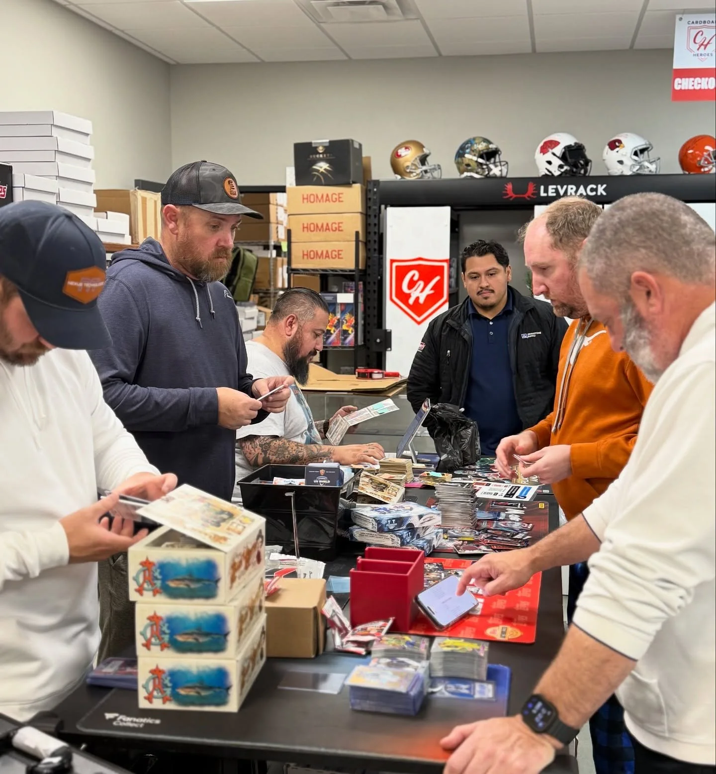 ✨ What a busy and amazing day in the shop!
From the quick stop-ins to the big hauls, the supply runs, the Christmas shopping, and even those adding just one more piece to their PC &mdash; every visit and every purchase truly means so much to us. ❤️🎄