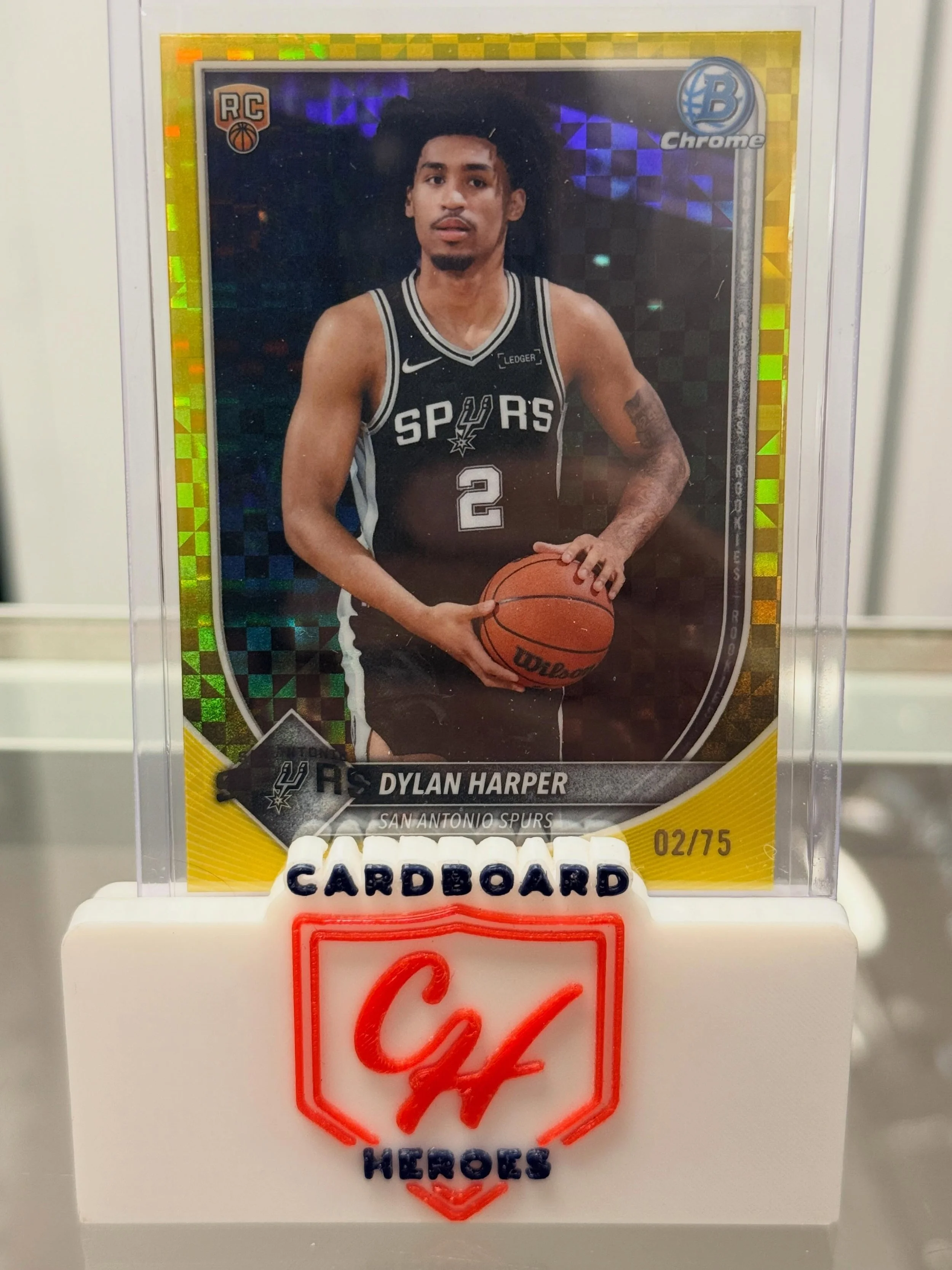 Awesome hit today out of @topps Bowman basketball!  @dylharpp jersey match out of 75!

Hit right in time for game 2 of the @nba Finals between @nyknicks and @spurs !!