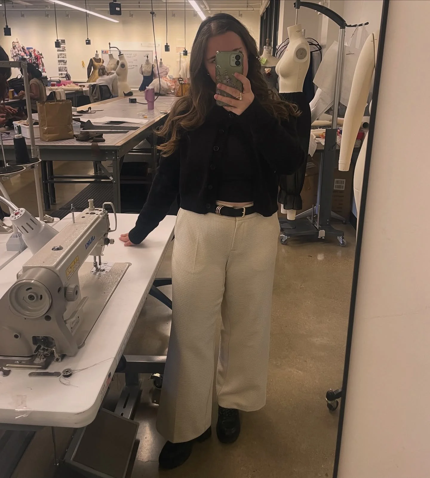 Roommate said I cooked with the outfit today!! 💕

#fashion #ootd #belmontuniversity #omorecollege #fashionstudio #fashionstudent