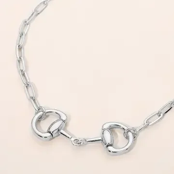 silver-horsebit-paperclip-chain-necklace-detail.webp