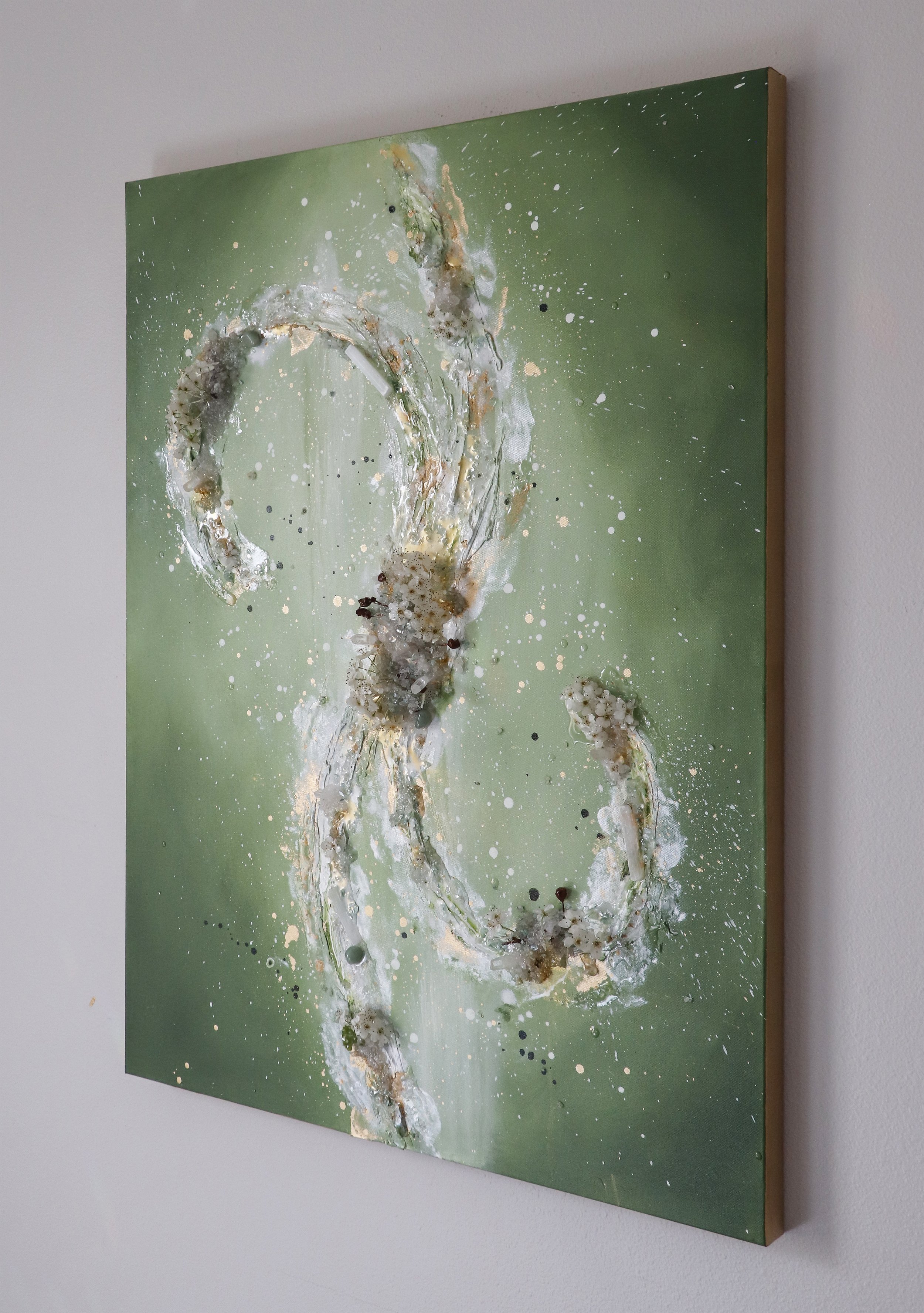 large green wall art, luxury abstract painting, green and gold hanging on wall