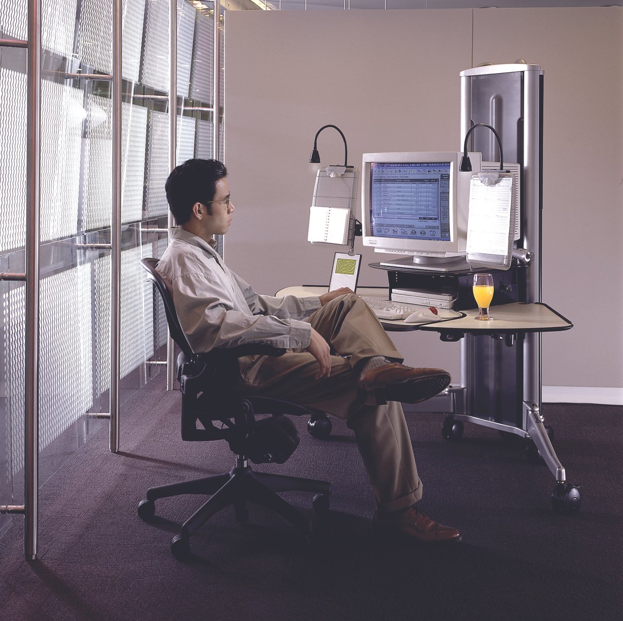 Herman Miller Levity
