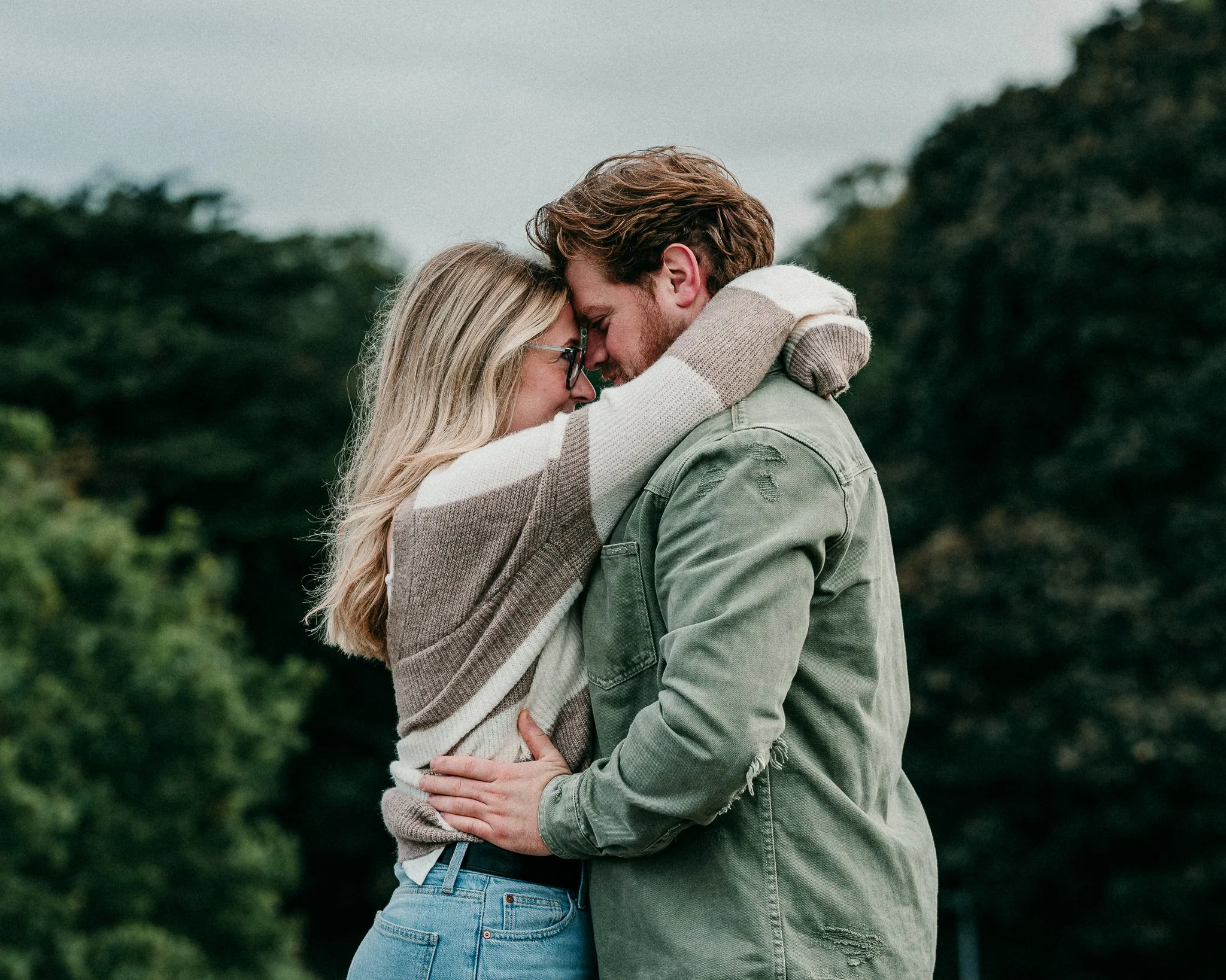 a couple hug in norwich