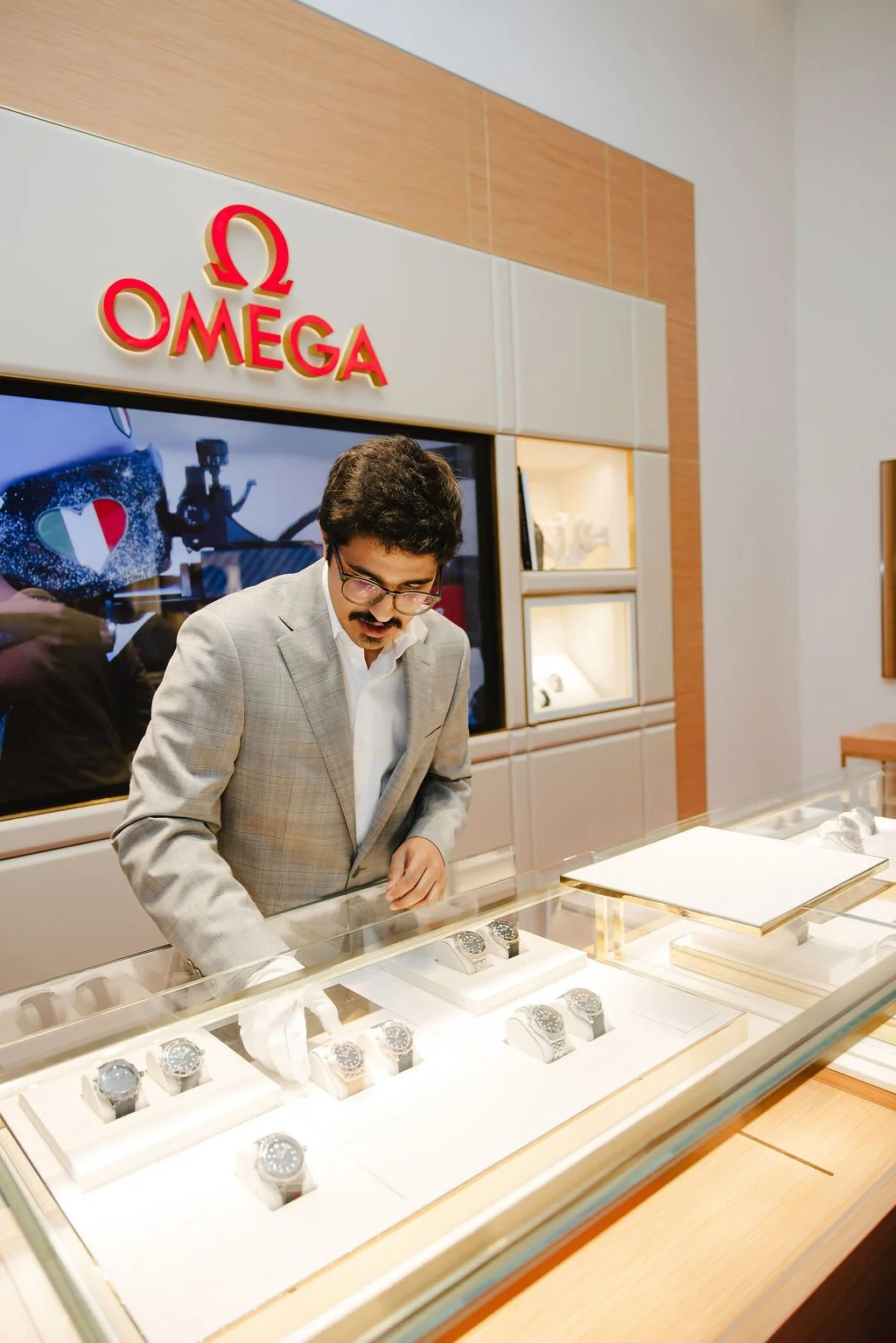 10.01GSG_omegaopening-89.jpg