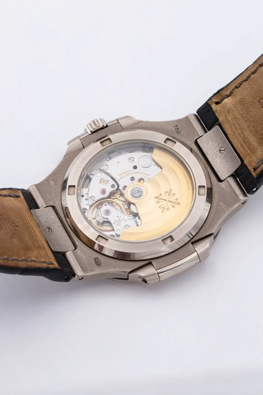 patek-philippe-nautilus20786934_1366.webp
