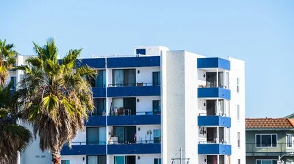 Arselle and Amoroso Launch $500M Multifamily Investment Platform (LA Times)