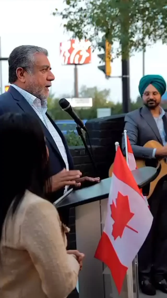 It was a pleasure to spend an evening in Edmonton with MP Amandeep Sodhi and President of the Liberal Party, Sanchit Mehra, hosted by Deepak Sondhi.
As Parliament resumes, there is important work ahead to deliver for Canadians. Opportunities to conn