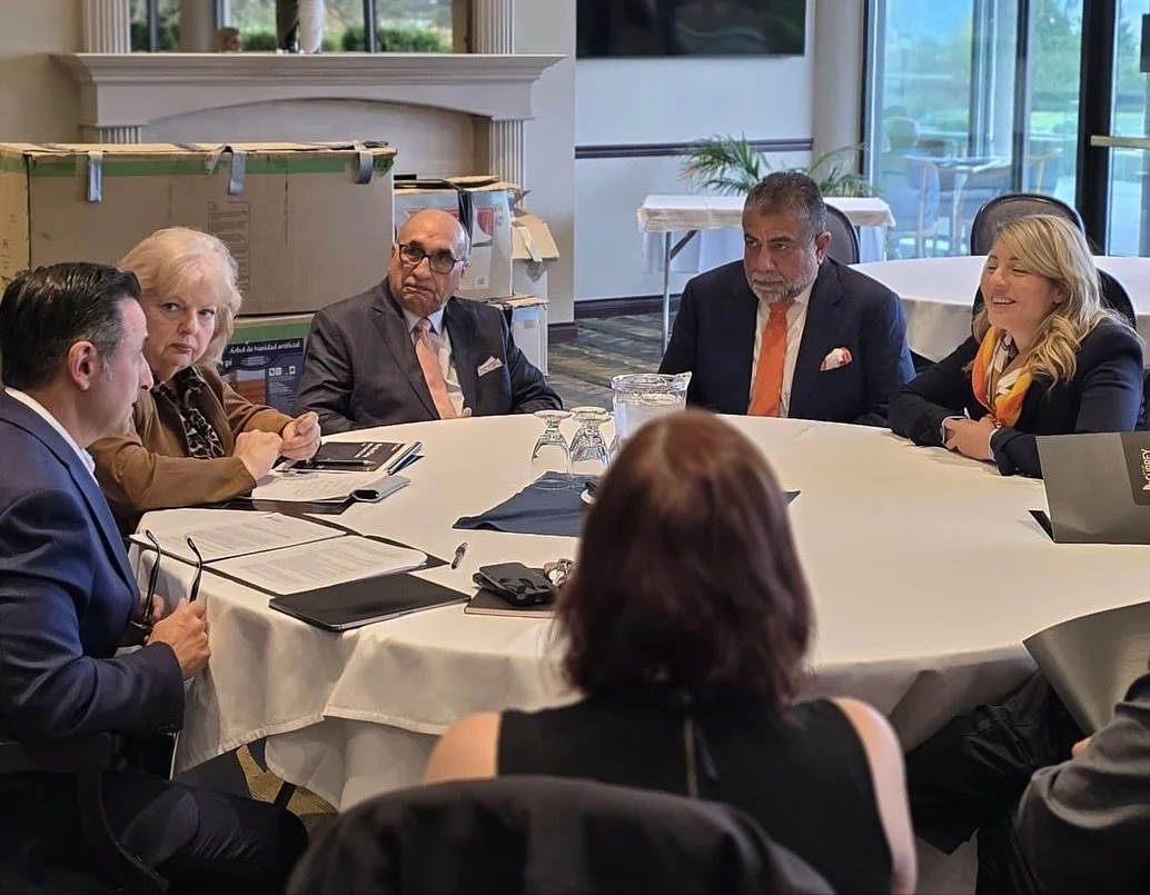 Glad to join Honourable M&eacute;lanie Joly, my fellow Members of Parliament, Mayor Brenda Locke, Mayor Megan Knight, and the Surrey White Rock Board of Trade in a productive discussion on federal priorities through Budget 2025. 🇨🇦

#SurreyNewton #