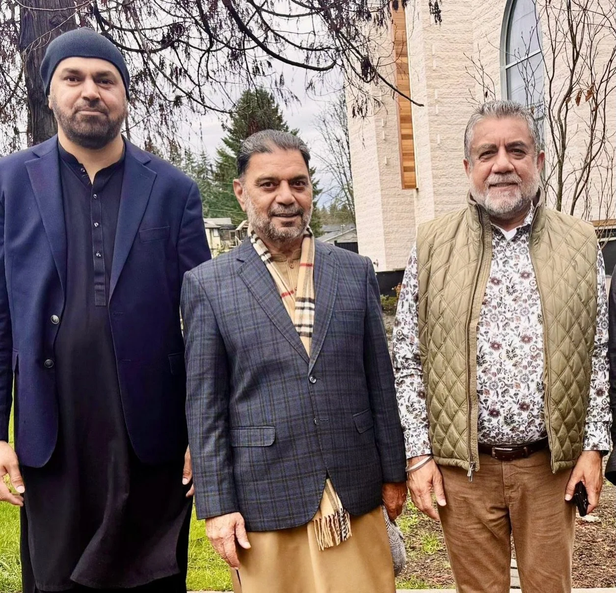 Great to celebrate Eid al-Fitr with the vibrant Muslim community here in Surrey Newton. 🌙

Eid is a time of togetherness, where gratitude, compassion, and peace are at the heart of the celebration. Eid Mubarak to all!

#EidMubarak #Eid #SurreyNewton