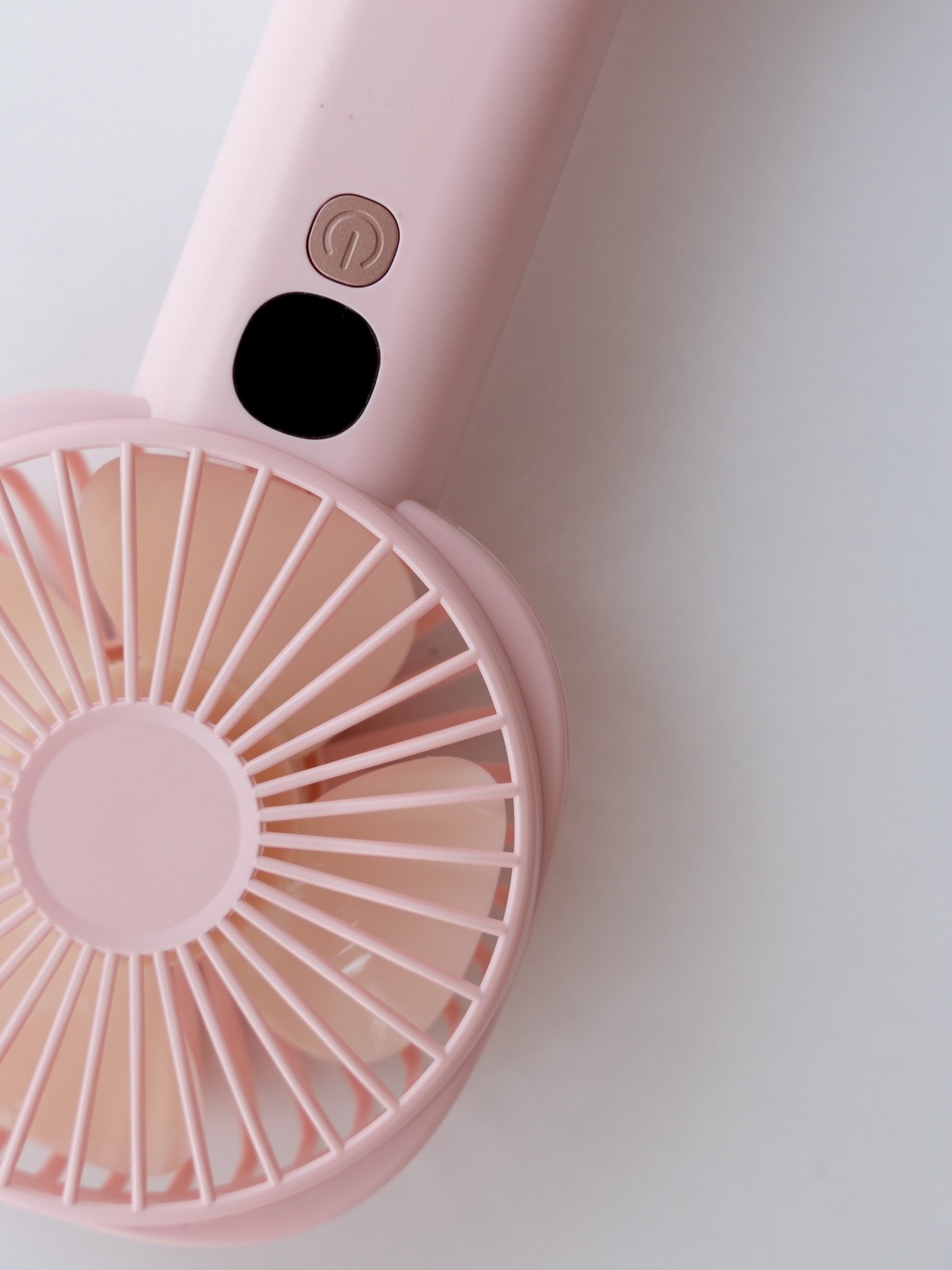 DAY 2 von meiner LASH ARTIST Schulung - ein voller Erfolg - ich w&uuml;nsche dir weiterhin viel Erfolg und Spa&szlig; in der Beauty Branche!🩷

Schreib mir gerne eine DM, wenn du einen Termin bei mir ausmachen m&ouml;chtest oder nutze den Link in mei