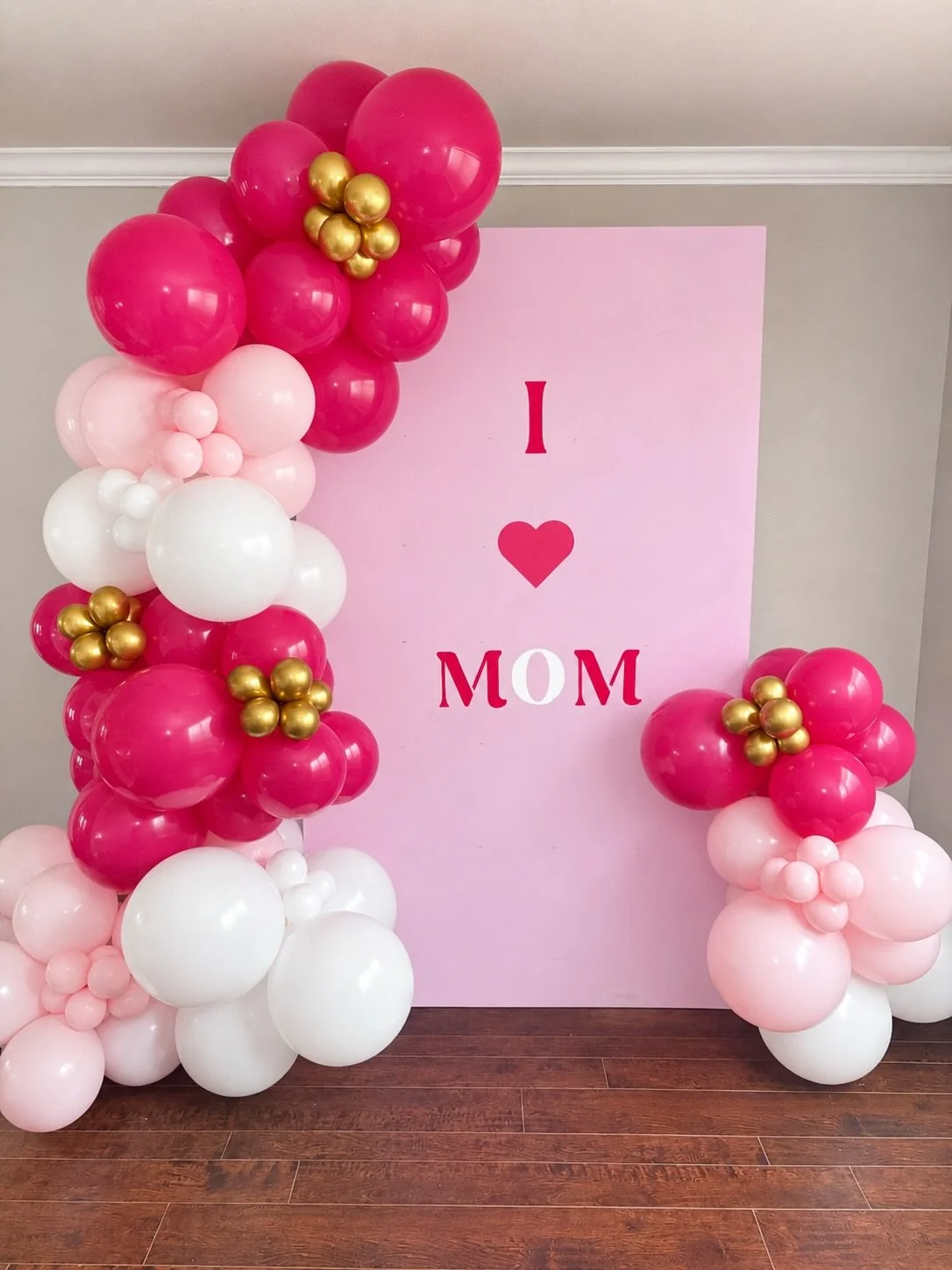 Happy Mother&rsquo;s Day to all the moms, granny&rsquo;s &amp; mother figures! You are so loved 💕

#RadianceEvents