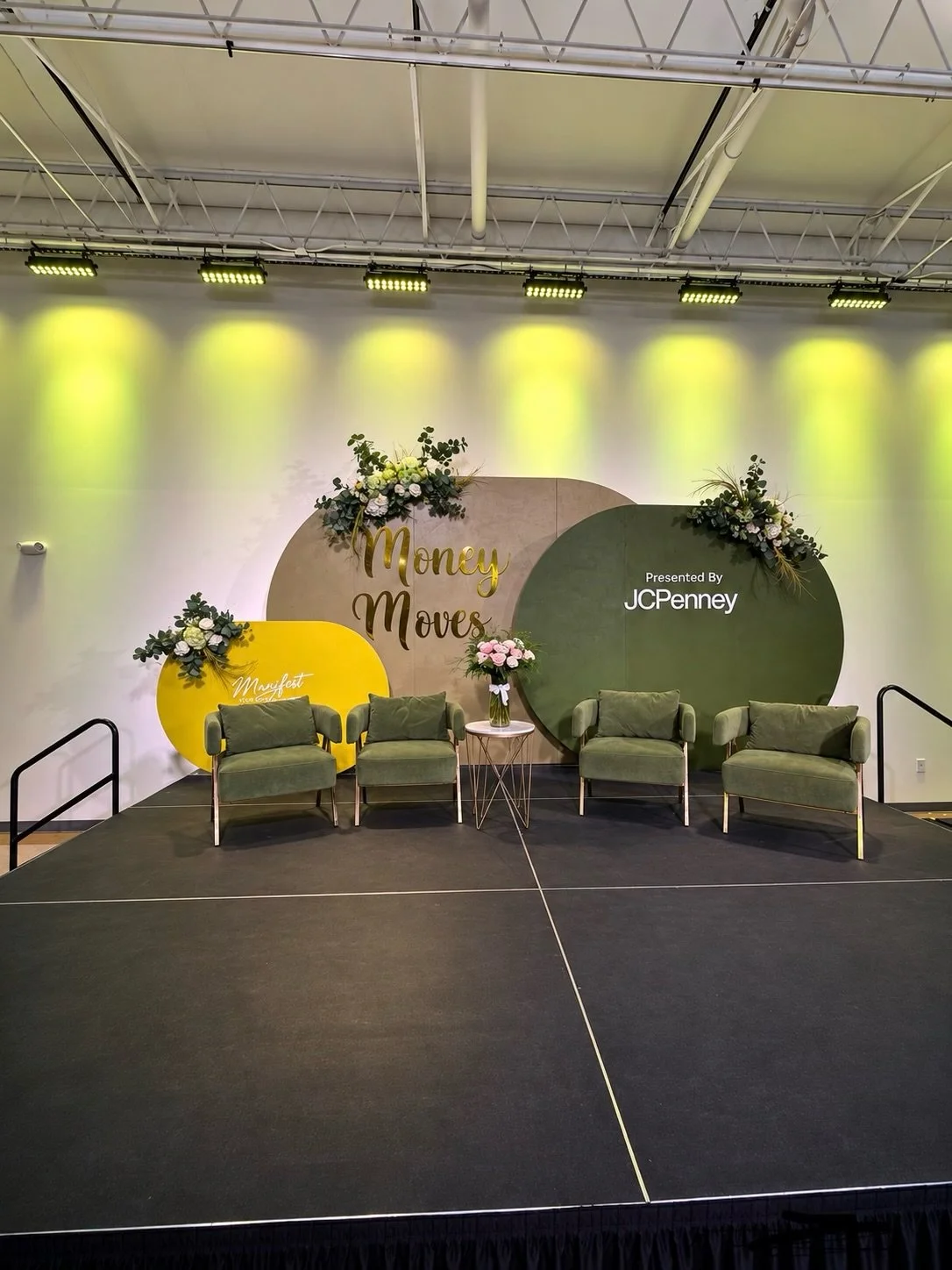 A stage designed to make a statement. ✨

From the custom branding to the layered backdrop and finishing details, we brought the @_manifestyourpurpose 
Money Moves Summit stage presented by @jcpenney to life with a setup made for the moment.

Planning