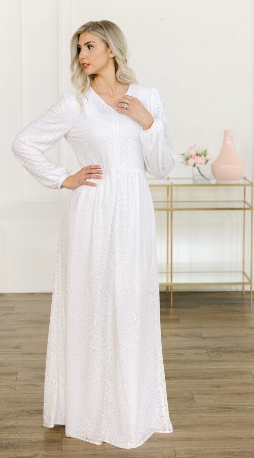 Galilee #1152  Red Cliffs White Dresses