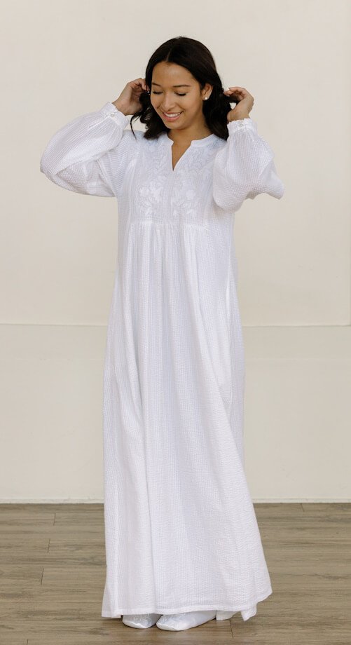 White Elegance Cotton Temple Dress Auckland — Red Cliffs White Dresses