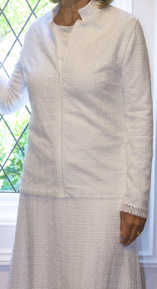 front-zip-lds-temple-top-and-skirt-fortaleza.jpg