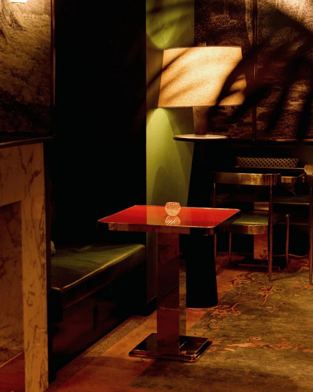 Dark corners for two.