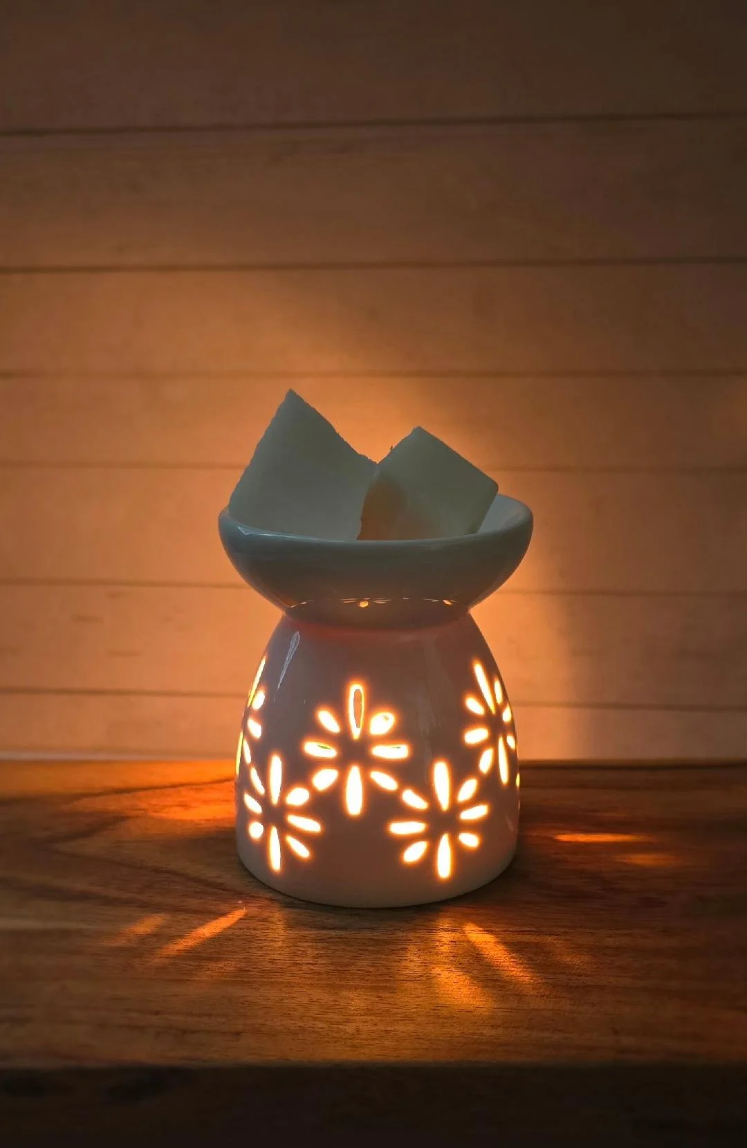 wax melt warmer 1.jfif