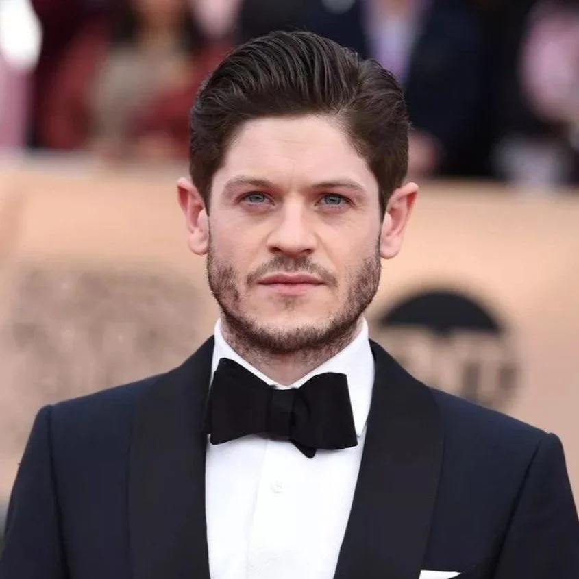 Iwan Rehon as Greyson