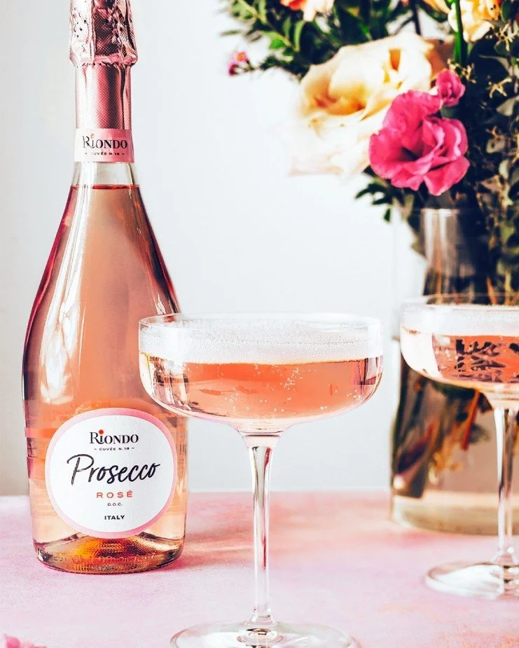 Riondo Prosecco Rose glasses.jpg