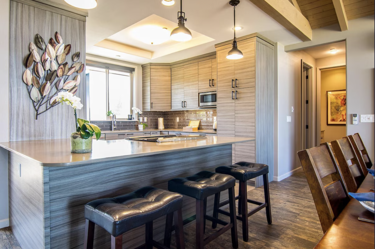 10Upstairs kitchen.png