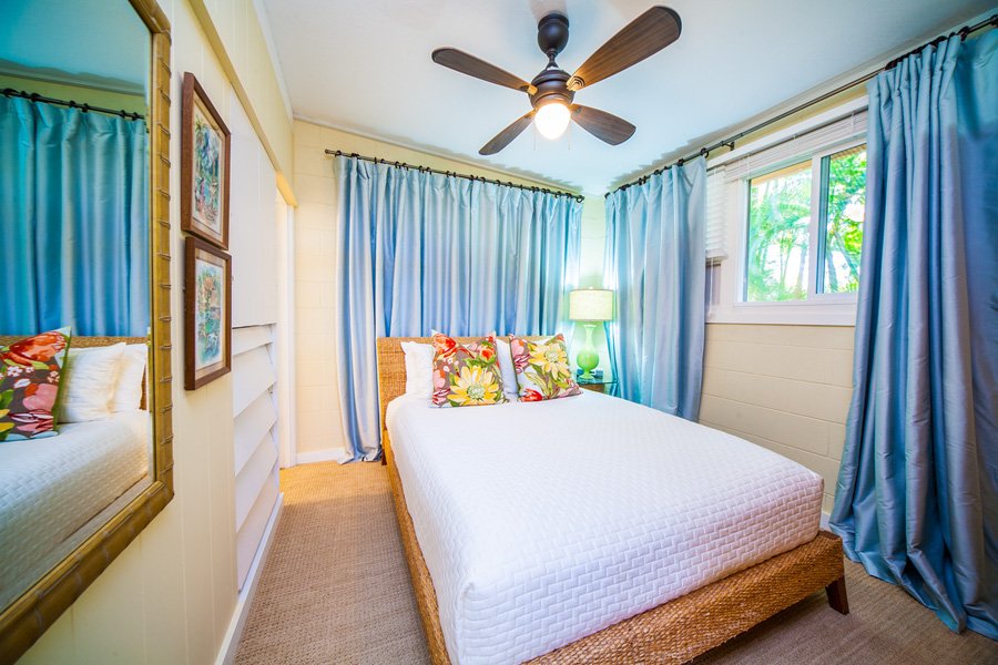 17cottage bedroom.jpg