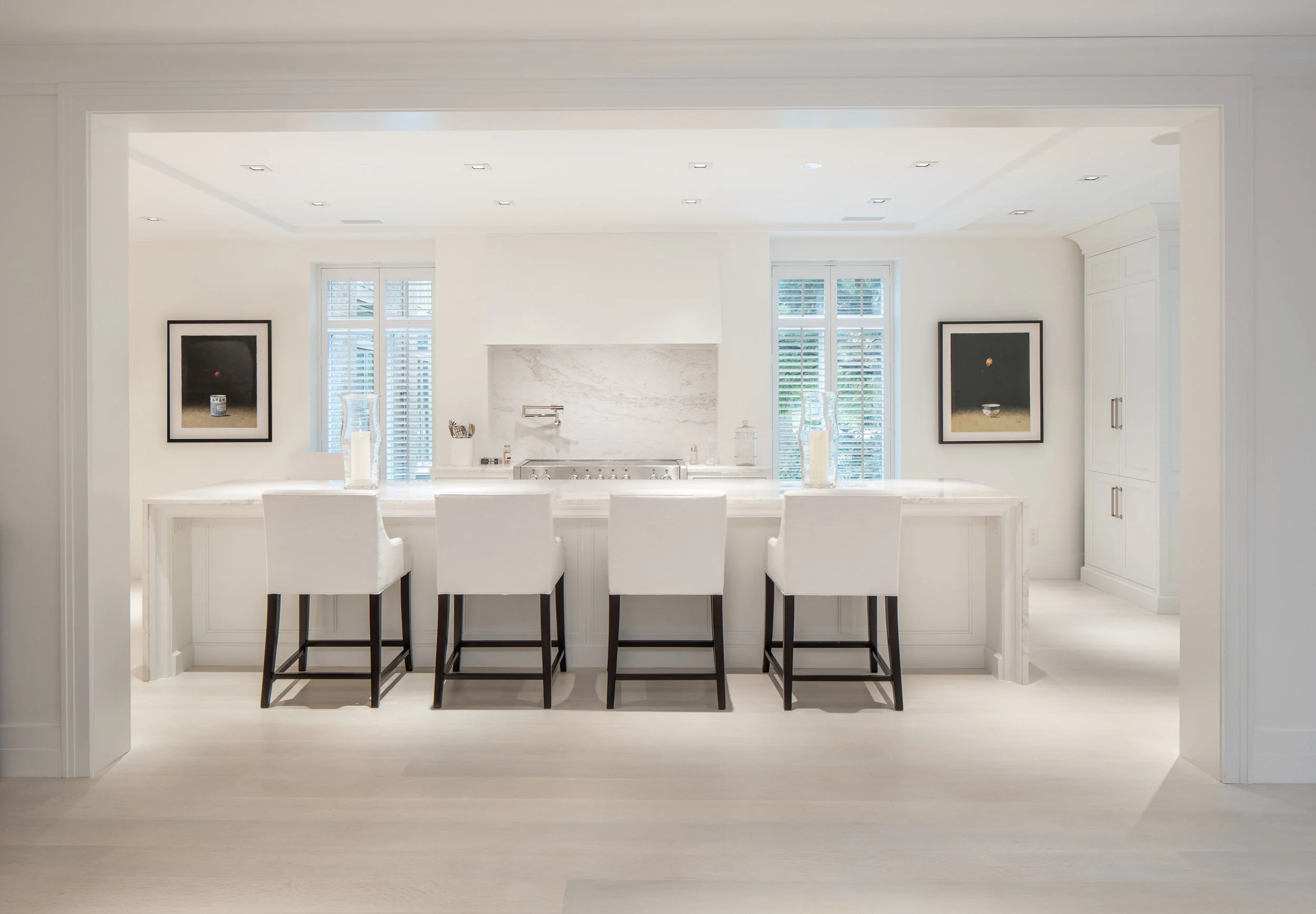 Cozy, yet refined, seating helps you rest as you refuel.