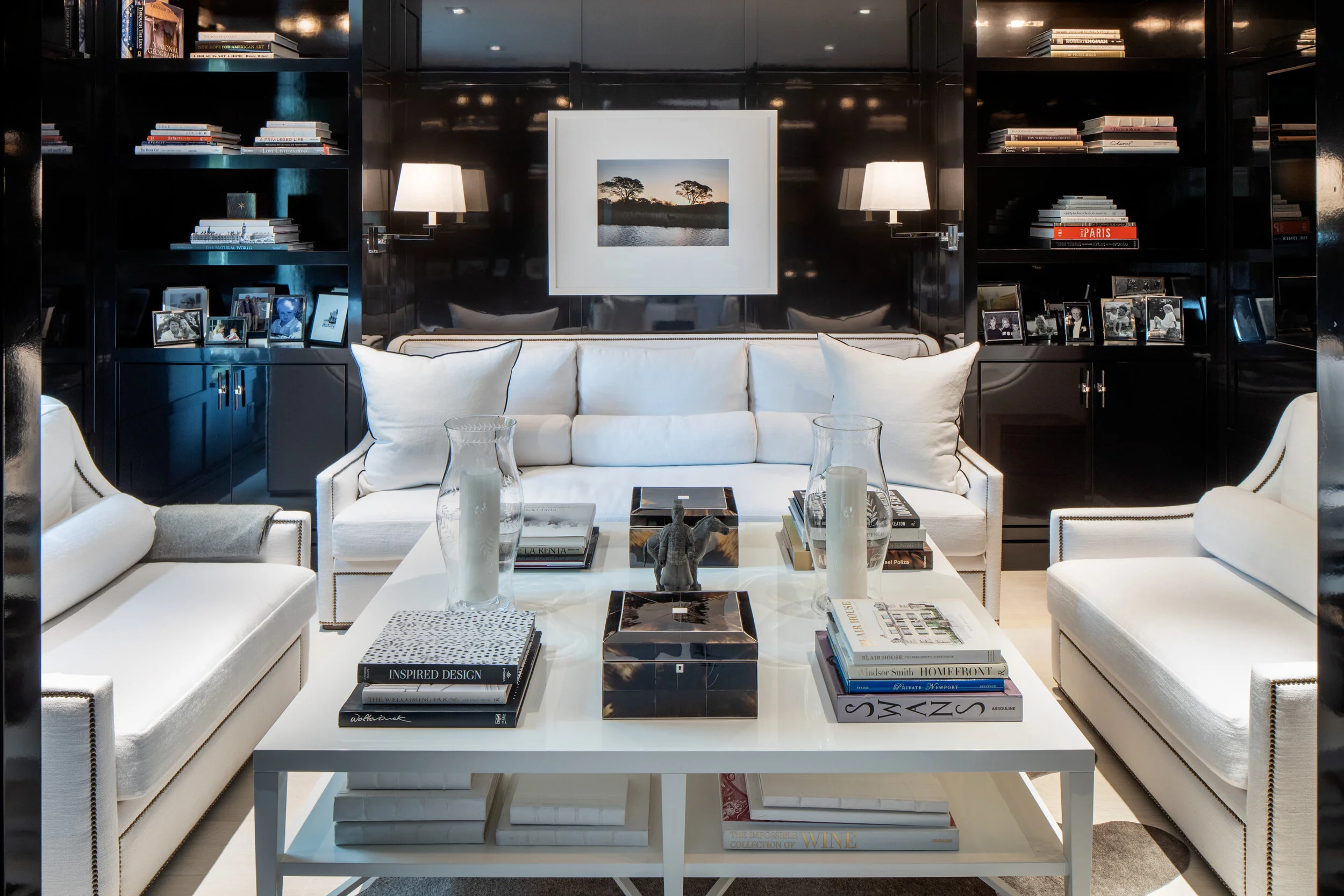 Art books and tchotchkes keep the den perpetually interesting.