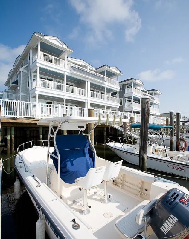 Docks are located right outside your door.