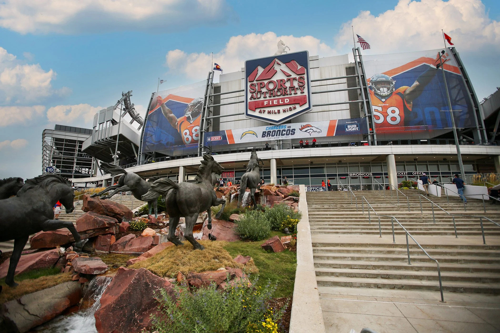 Broncos 2017 Season