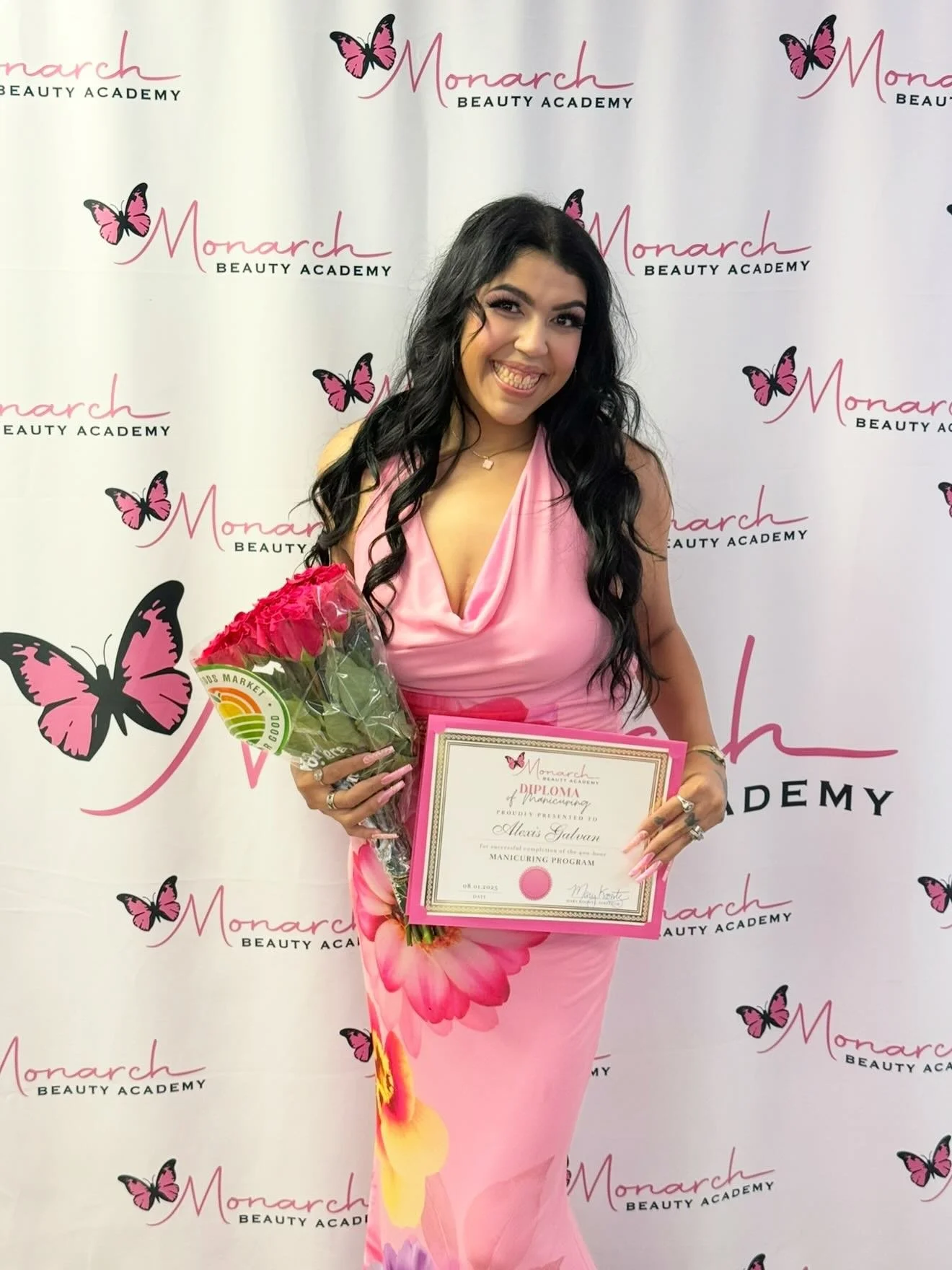 Help us celebrate our amazing manicuring graduate, Alexis! 🥳🤩

From the very beginning, she was beyond dedicated and positive. As a hardworking mom, she balanced school, family, and life&rsquo;s many responsibilities&hellip; all while showing up ev