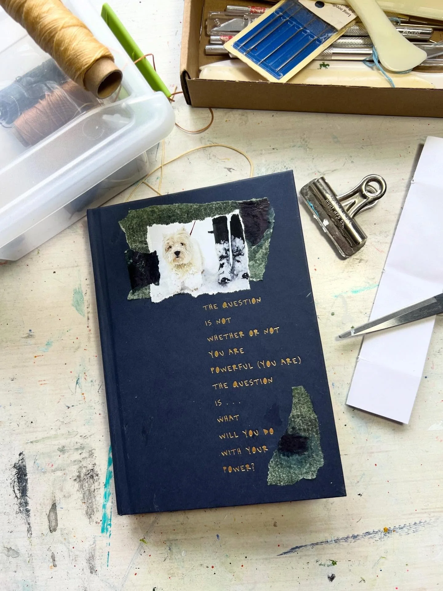 Who else is excited about #CareDecember?! I&rsquo;ve been looking forward to this for weeks! This is my fifth year participating in this free offering from the wonderful Kasia Avery and @everythingartuk 

I&rsquo;ve got my journal and supply ready! I